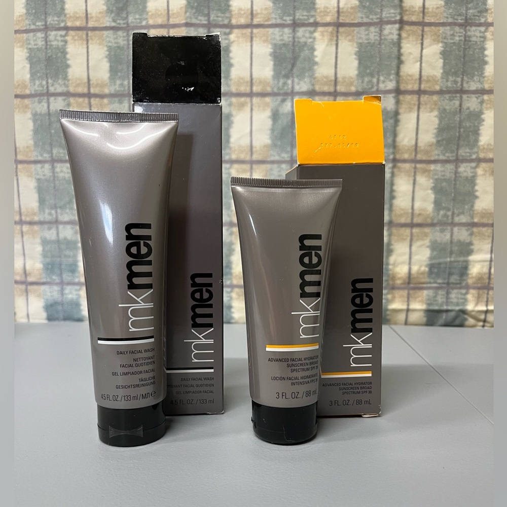 Mary Kay MK for Men. Daily facial wash and advanced facial hydrator. NIB